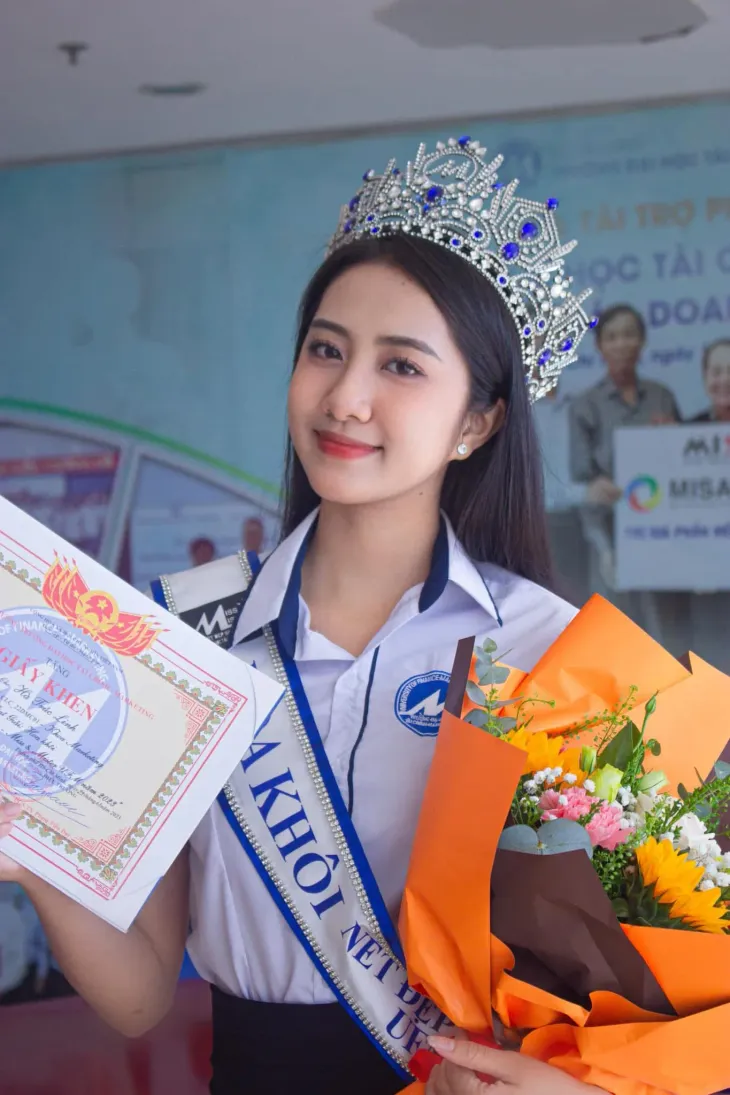Vẻ đời thường trong trẻo của tân Hoa hậu Việt Nam Hà Trúc Linh - Ảnh 18.