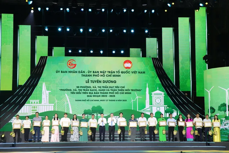 TP Hồ Chí Minh: Tự hào truyền thống, kiến tạo tương lai xanh - Ảnh 9.