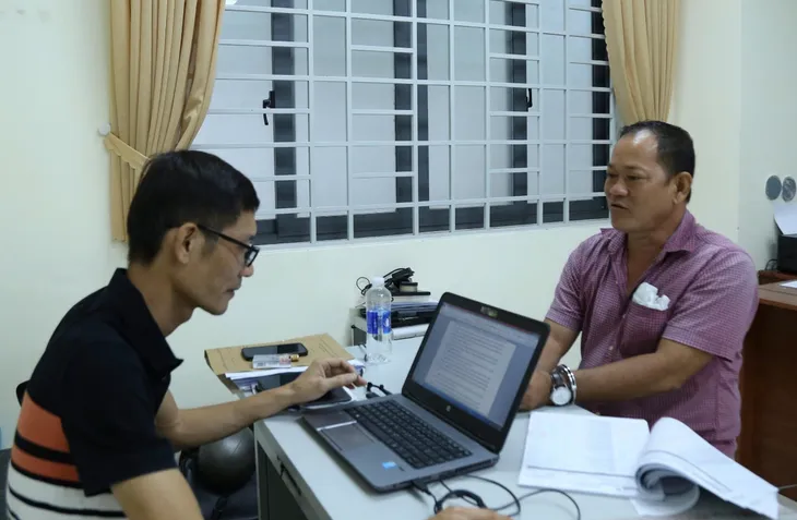 Bắt 6 đối tượng khai thác cát trái phép trên sông Đồng Nai - Ảnh 5.
