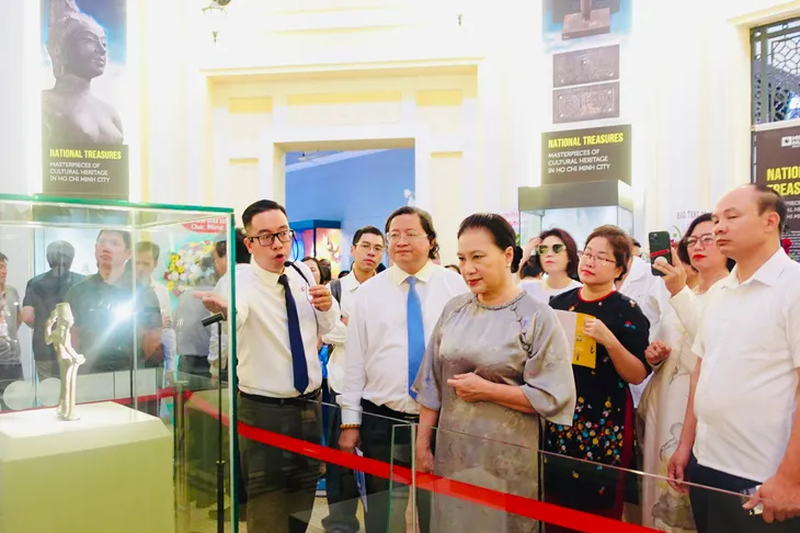 Bảo vật Quốc gia hội tụ, lan tỏa thông điệp giữ gìn di sản - Ảnh 6.