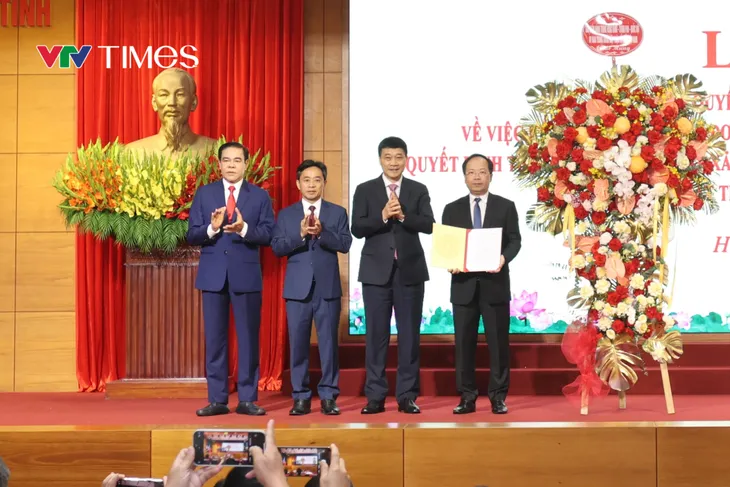 Hà Tĩnh công bố các đơn vị hành chính cấp xã mới - Ảnh 2.