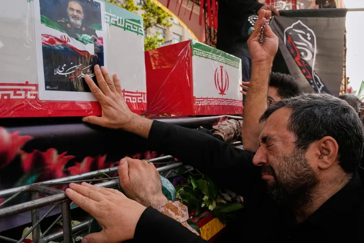 Iran lập nhóm pháp lý kiện Israel- Ảnh 1. Iran lập nhóm pháp lý kiện Israel- Ảnh 1.