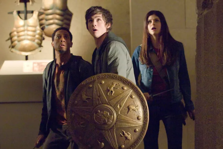 Tiết lộ bất ngờ nhân dịp 20 năm ra mắt bộ tiểu thuyết nổi tiếng Percy Jackson- Ảnh 2. Tiết lộ bất ngờ nhân dịp 20 năm ra mắt bộ tiểu thuyết nổi tiếng Percy Jackson- Ảnh 2.