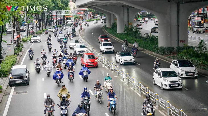 Thí điểm phân làn: Nhiều người dân còn lúng túng khi di chuyển - Ảnh 13.
