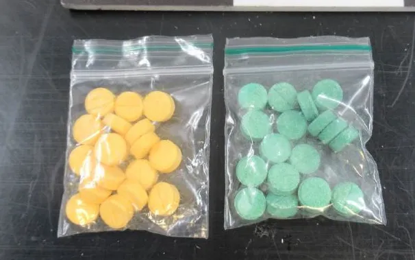 Metonitazene ngụy trang dưới dạng những viên thuốc. (Ảnh: AFP)