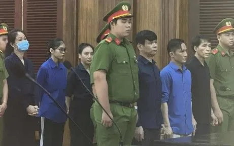 Nhiều mức án chung thân dành cho những kẻ buôn ma túy Nhiều mức án chung thân dành cho những kẻ buôn ma túy