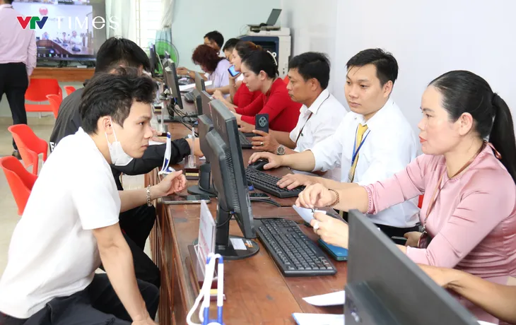 Xã Chân Mây - Lăng Cô trong ngày đầu vận hành chính quyền hai cấp - Ảnh 3.