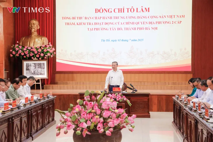 Tổng Bí thư Tô Lâm kiểm tra hoạt động của chính quyền địa phương hai cấp tại Hà Nội - Ảnh 9.
