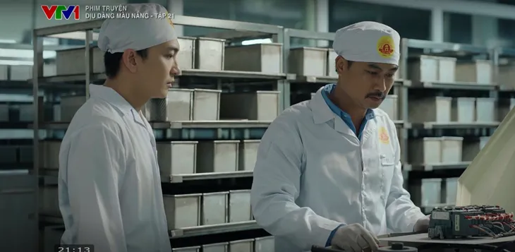 Dịu dàng màu nắng - Tập 21: Phong xử lý giúp anh em Bắc thoát cảnh bị chèn ép - Ảnh 3.