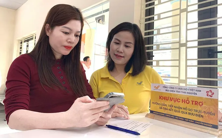 Trung tâm Phục vụ Hành chính công xã La Hiên đặt tại trụ sở Bưu cục La Hiên, Bưu điện Khu vực Đồng Hỷ - Võ Nhai, tỉnh Thái Nguyên