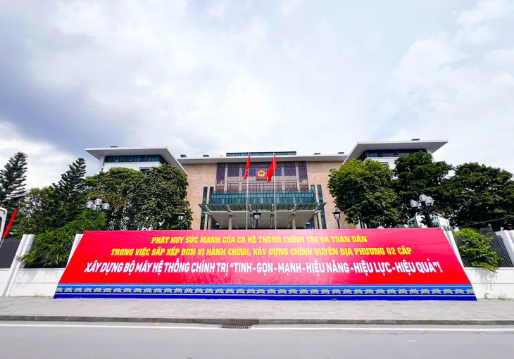 Thời khắc lịch sử: Hôm nay (1/7), chính quyền địa phương 2 cấp bắt đầu hoạt động - Ảnh 9.