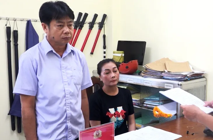 Dùng chiêu vay đáo hạn ngân hàng, cặp vợ chồng lừa đảo chiếm đoạt hơn 27 tỷ đồng - Ảnh 1.