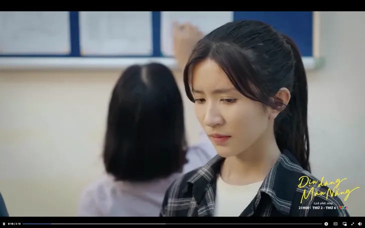 Dịu dàng màu nắng - Tập 23: Xuân – Phong – Nghĩa: Ai mới là người đủ gần để chạm vào trái tim cô?- Ảnh 1.