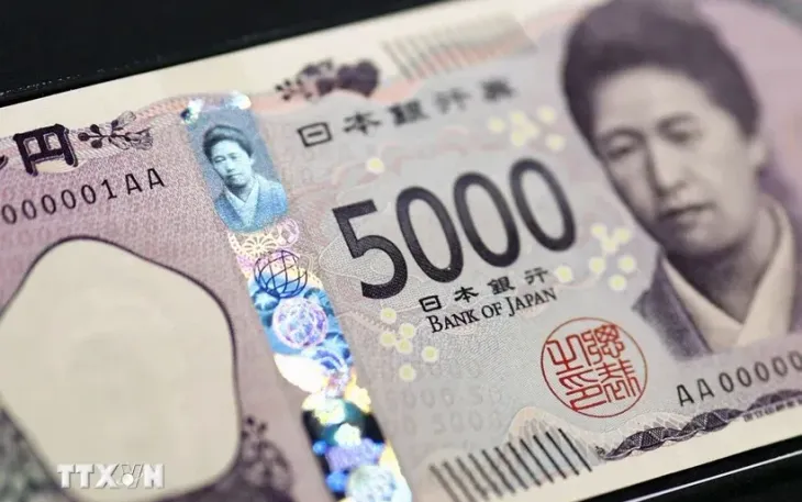 Doanh nghiệp Nhật Bản dự kiến chịu tổn thất 15 tỷ USD khi đồng Yen mạnh lên - Ảnh: Kyodo Doanh nghiệp Nhật Bản dự kiến chịu tổn thất 15 tỷ USD khi đồng Yen mạnh lên - Ảnh: Kyodo