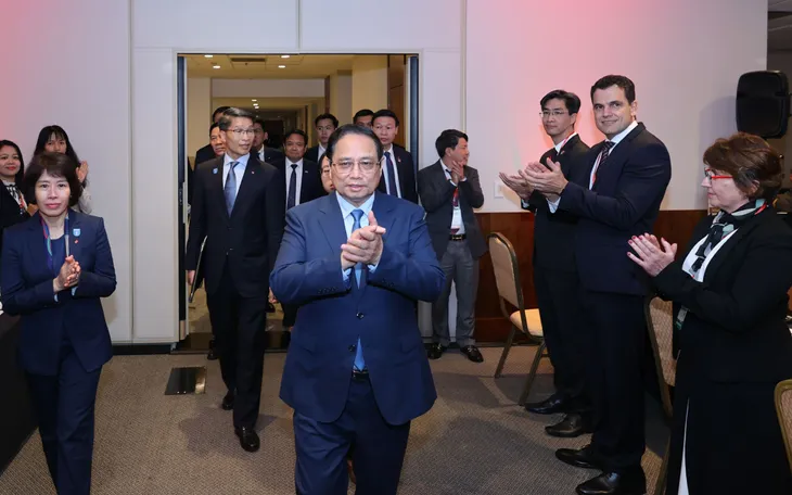 Thủ tướng Phạm Minh Chính đến dự Diễn đàn Doanh nghiệp Việt Nam - Brazil - Ảnh: VGP/Nhật Bắc Thủ tướng Phạm Minh Chính đến dự Diễn đàn Doanh nghiệp Việt Nam - Brazil - Ảnh: VGP/Nhật Bắc