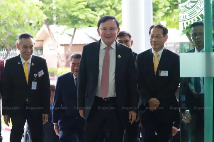 Gia tộc giữ ngôi vị giàu nhất Thái Lan năm 2025 - Ảnh 2.