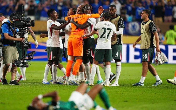 FIFA giảm giá vé trận bán kết giữa Chelsea và Fluminense

