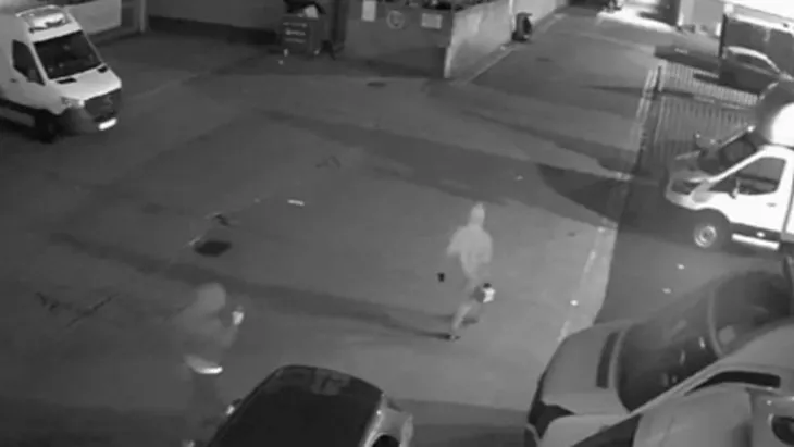 Anh kết tội ba nghi phạm đốt kho hàng liên quan đến Ukraine- Ảnh 2. Anh kết tội ba nghi phạm đốt kho hàng liên quan đến Ukraine- Ảnh 2.