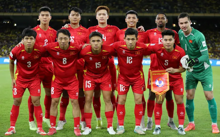 Tụt 4 bậc, ĐT Việt Nam xếp hạng 113 trên BXH FIFA tháng 7/2025

