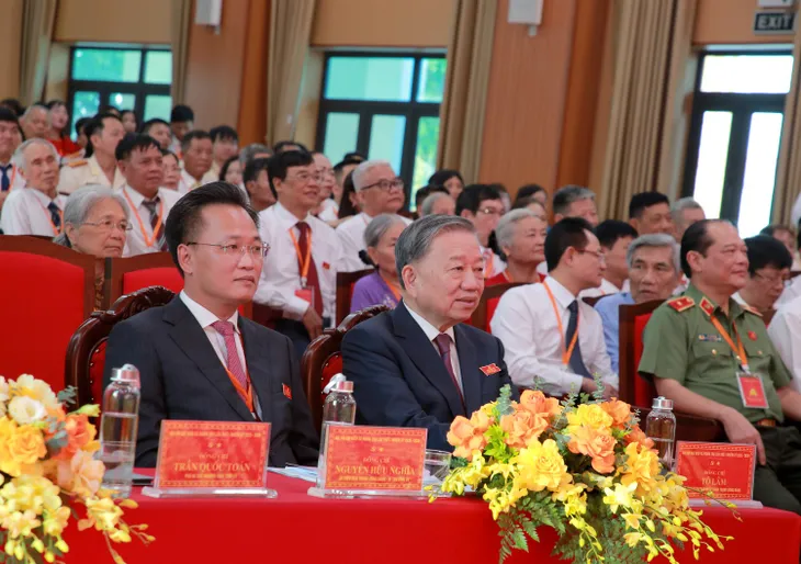 Tổng Bí thư Tô Lâm dự Đại hội Đảng bộ xã Nghĩa Trụ, tỉnh Hưng Yên- Ảnh 1.