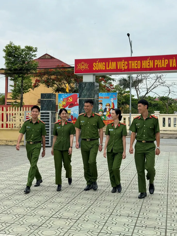 “Có anh, nơi ấy bình yên” phim mới sắp lên sóng VTV1 - Ảnh 2.