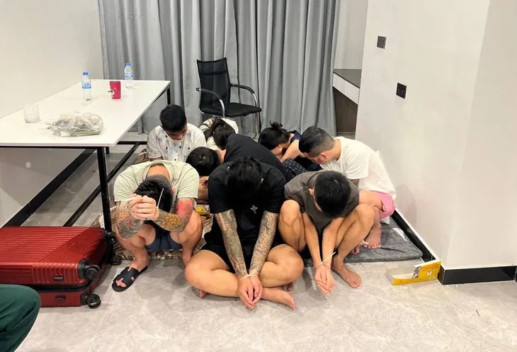 Đa số những người bị bắt là công dân nước ngoài. Đa số những người bị bắt là công dân nước ngoài.