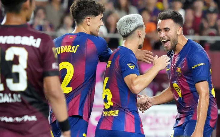 Các tài năng trẻ tỏa sáng, Barcelona thắng thuyết phục Vissel Kobe