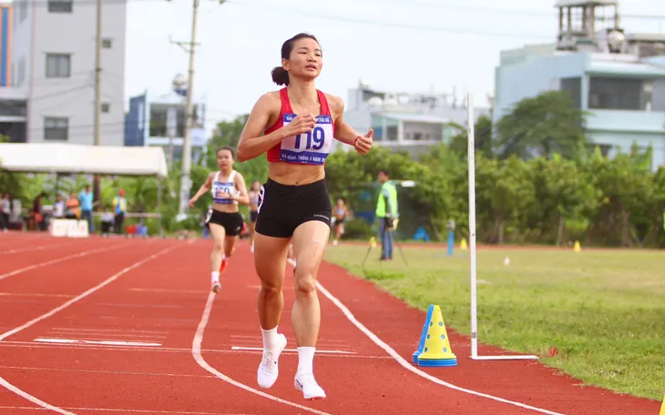 Nguyễn Thị Oanh giành HCV đầu tiên tại Giải điền kinh vô địch quốc gia 2025