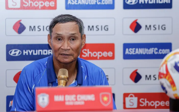 HLV Mai Đức Chung: 'Đội tuyển Việt Nam phải thắng Thái Lan để giành ngôi nhất bảng'