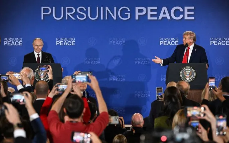 Hội nghị thượng đỉnh Nga - Mỹ: Ông Trump, ông Putin tuyên bố "đạt bước tiến lớn"