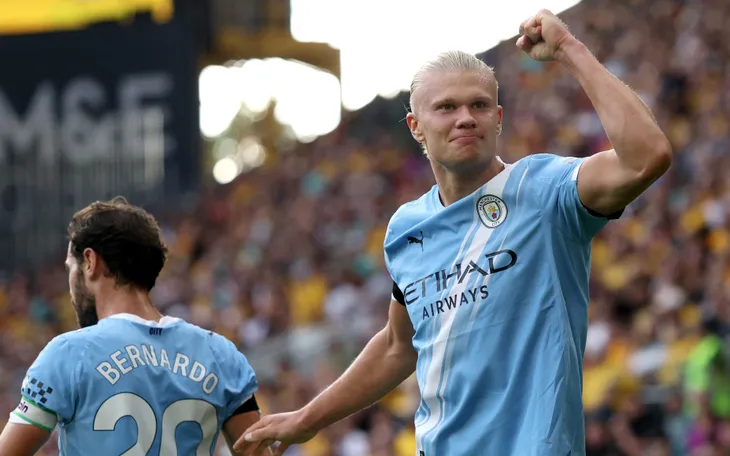 Haaland lập cú đúp, Man City khởi đầu như mơ tại Ngoại hạng Anh 2025-2026