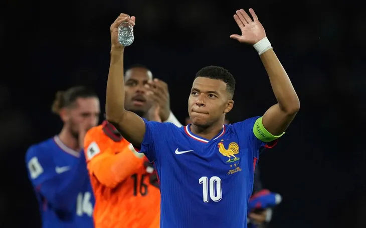 Mbappé tỏa sáng, Pháp ngược dòng nhọc nhằn đánh bại Iceland