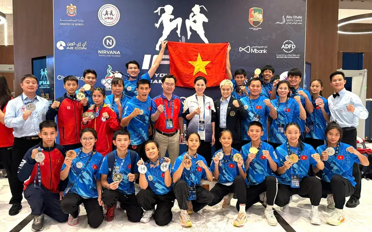 Việt Nam có 4 HCV tại Giải vô địch Muay trẻ thế giới