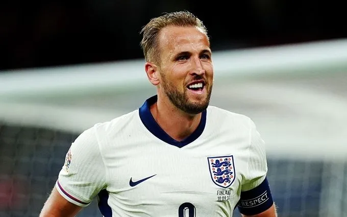 Harry Kane phá thêm kỷ lục, tuyển Anh giành vé dự World Cup