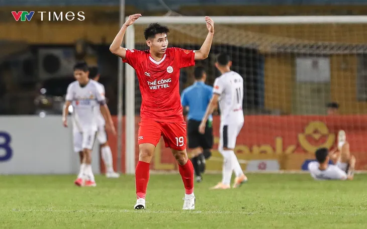 Ngược dòng thành công, Thể Công Viettel thăng tiến trên BXH V.League 2025-2026