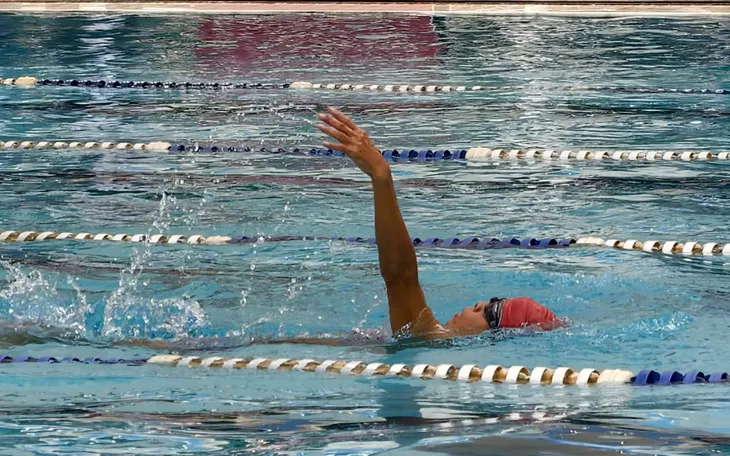 Gần 200 VĐV tranh tài ở Giải Bơi Người cao tuổi TP Hồ Chí Minh 2025