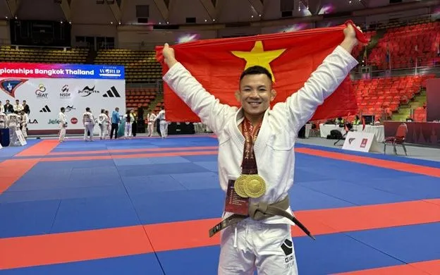 Võ sĩ Việt Nam nói gì sau thành tích xuất sắc giành 2 HCV ở giải Vô địch Jujitsu thế giới 2025