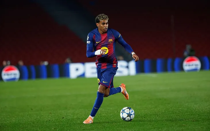 Yamal lập kỷ lục trong chiến thắng của Barcelona