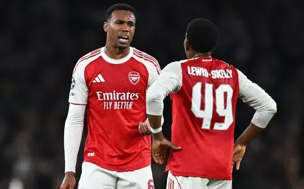 Arsenal và nỗi lo hàng phòng ngự trước trận đại chiến với Aston Villa