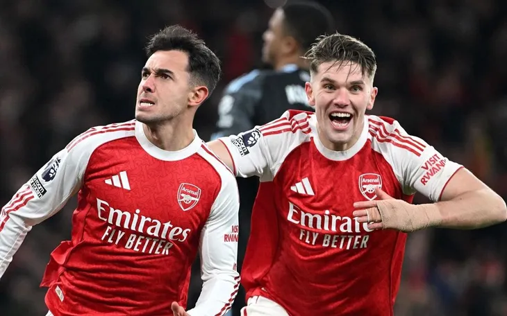 BXH Ngoại hạng Anh sau vòng 19 | Arsenal củng cố ngôi đầu