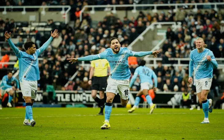 Man City thắng Newcastle 2-0, nắm lợi thế lớn ở bán kết Cup Liên đoàn