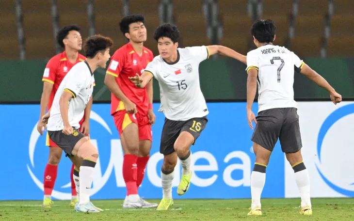 Trung vệ Lý Đức lên tiếng sau tấm thẻ đỏ trực tiếp ở trận bán kết U23 châu Á