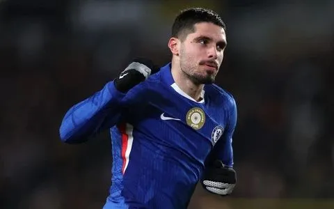 Neto lập hat-trick, Chelsea thẳng tiếng vòng 5 FA Cup