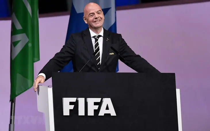 Chủ tịch FIFA Gianni Infantino đối mặt cáo buộc mới liên quan đến quyền đăng cai chung kết World Cup 2030