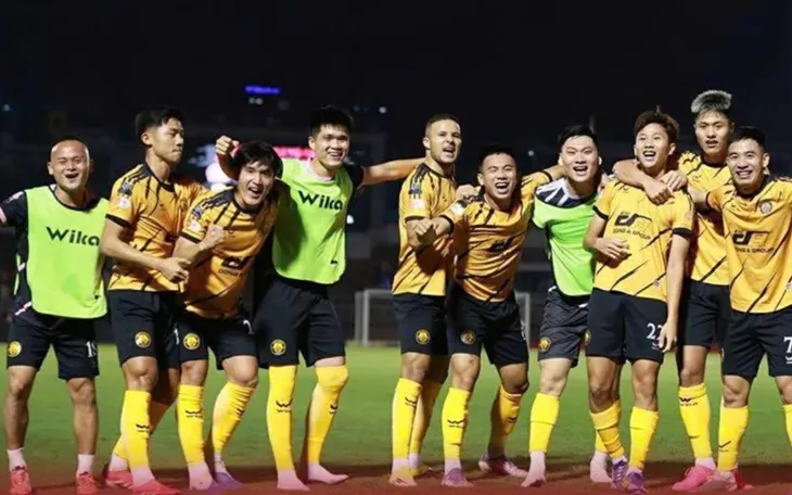 CLB Thanh Hóa được FIFA gỡ 2 lệnh cấm chuyển nhượng