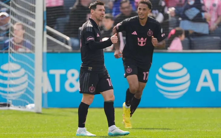 Messi lập siêu phẩm đá phạt, Inter Miami thắng nghẹt thở trên sân New York City