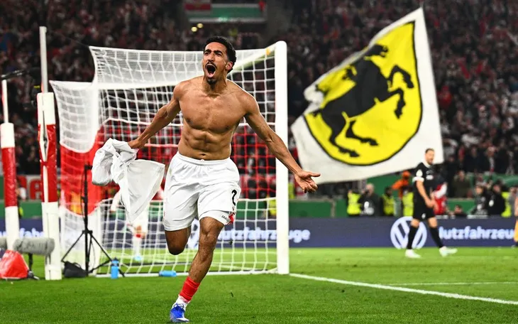 Hạ Freiburg phút 119, Stuttgart chạm trán Bayern ở chung kết Cúp Quốc gia Đức