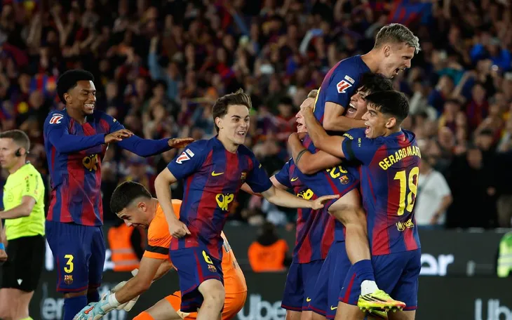 Real Madrid chịu sự "tra tấn" khủng khiếp nhất: Thua Siêu kinh điển, nhìn Barcelona đăng quang La Liga!