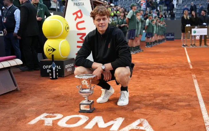 Sinner đăng quang Rome Masters, hoàn tất bộ sưu tập Masters 1000