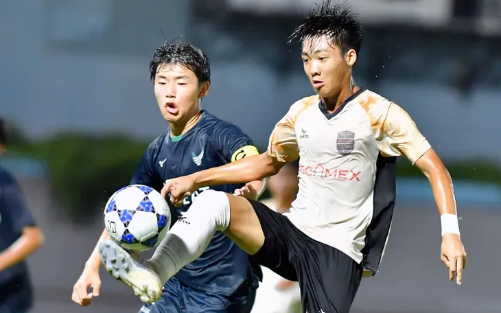 U14 Becamex TP Hồ Chí Minh đánh bại đội U14 J-League 2